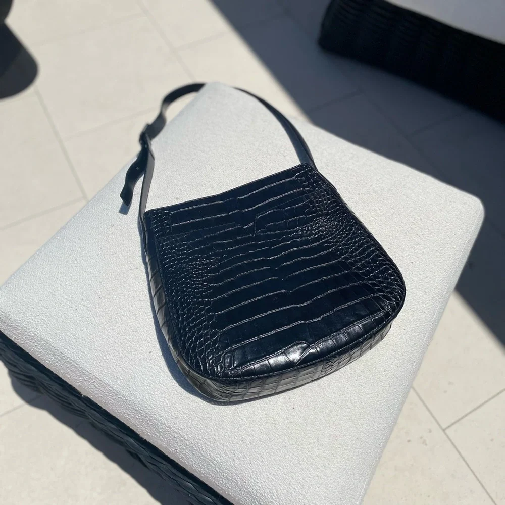 vince stamped crocodile messenger bag - Picture 4 of 9